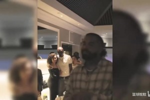 极速WNBA菲尼克斯水星对达拉斯飞翼jrs直播